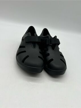 OOFOS OOcandoo Men’s Size 11 Black Rubber Recovery Sandals Shoes.